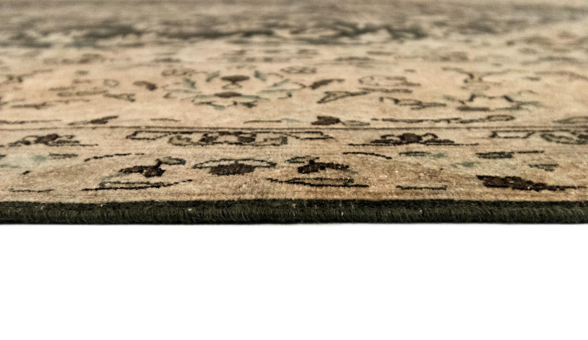 10' x 13' 5 Vintage Royal Wool Rug