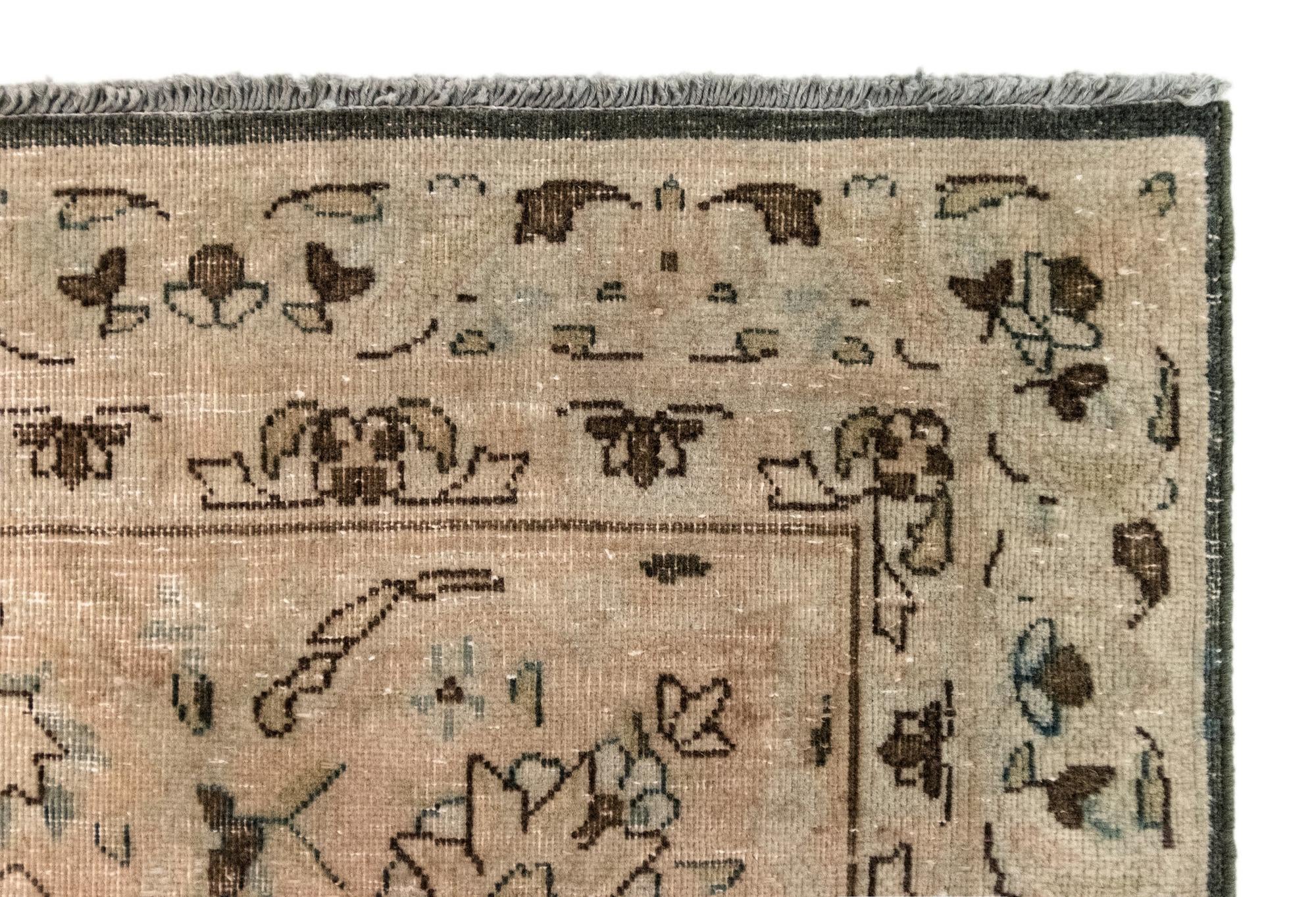 10' x 13' 5 Vintage Royal Wool Rug