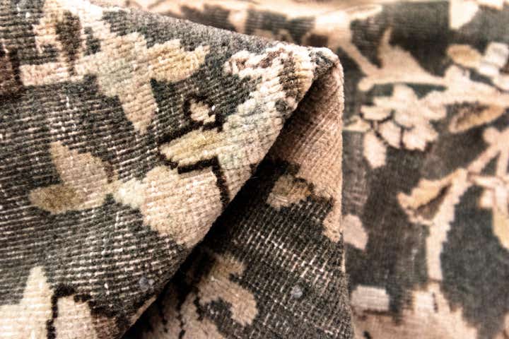 10' x 13' 5 Vintage Royal Wool Rug