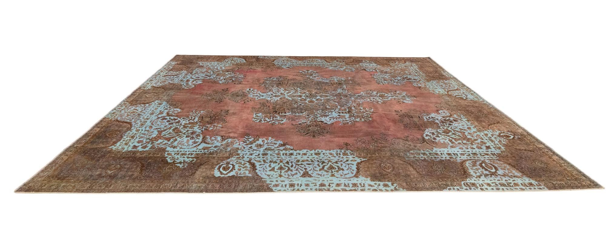 9' 8 x 12' 6 Vintage Royal Wool Rug