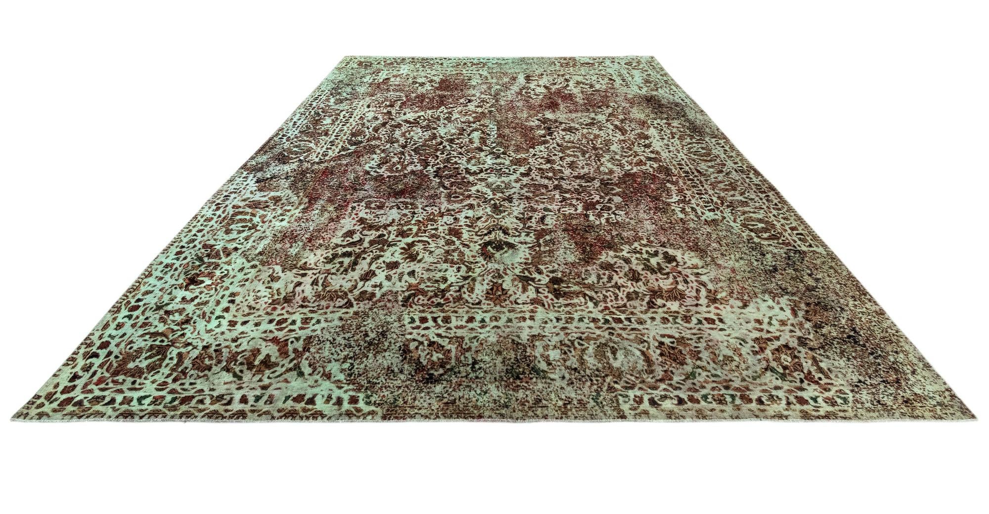 9' 7 x 12' 1 Vintage Royal Wool Rug