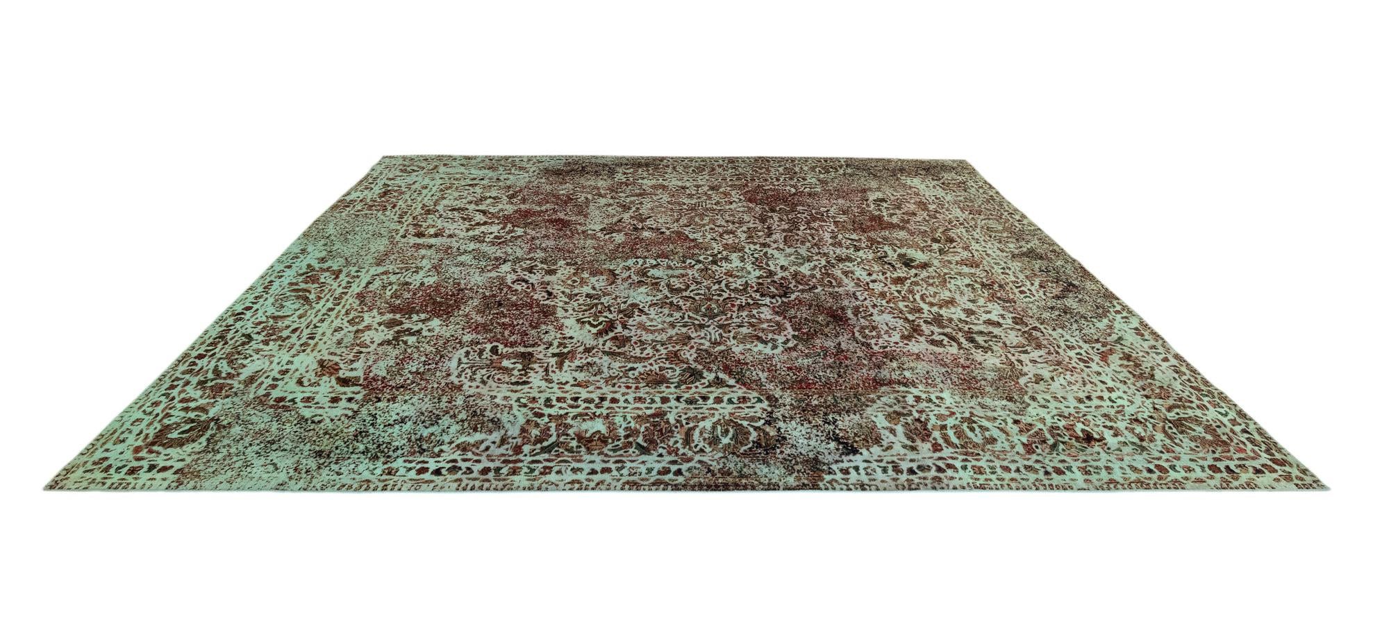 9' 7 x 12' 1 Vintage Royal Wool Rug