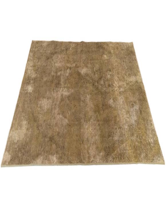 Detail image of 4' 5 x 7' 7 Vintage Royal Wool Rug