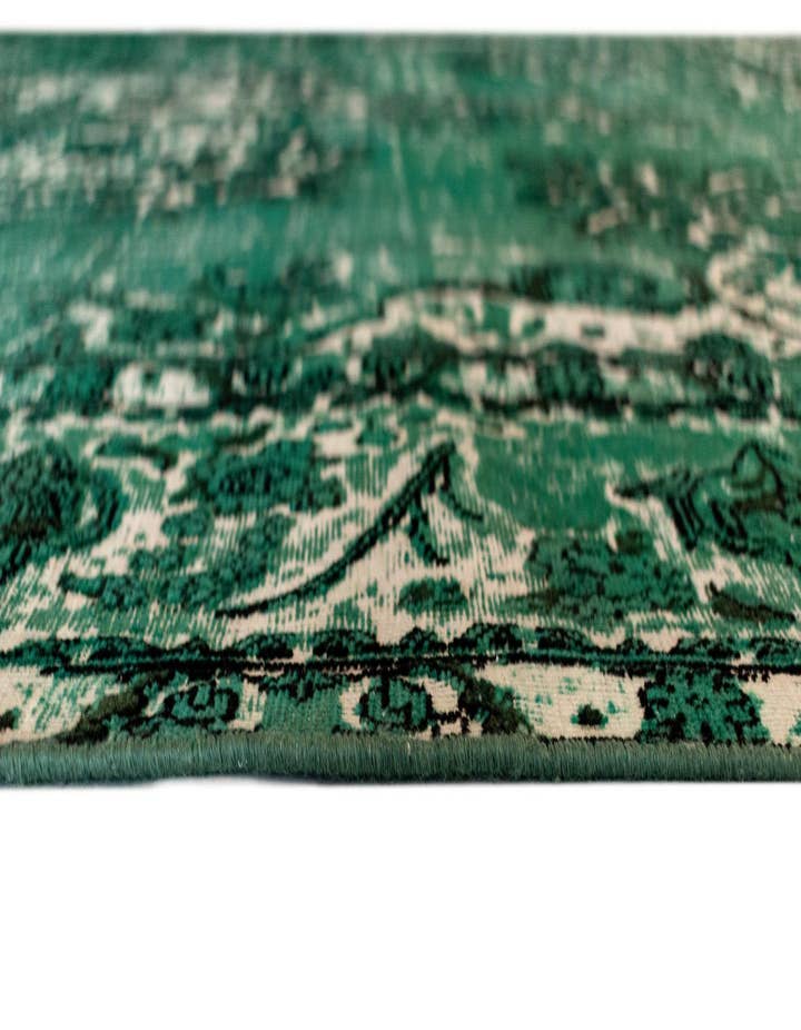 Detail image of 9' 5 x 12' 10 Vintage Royal Wool Rug