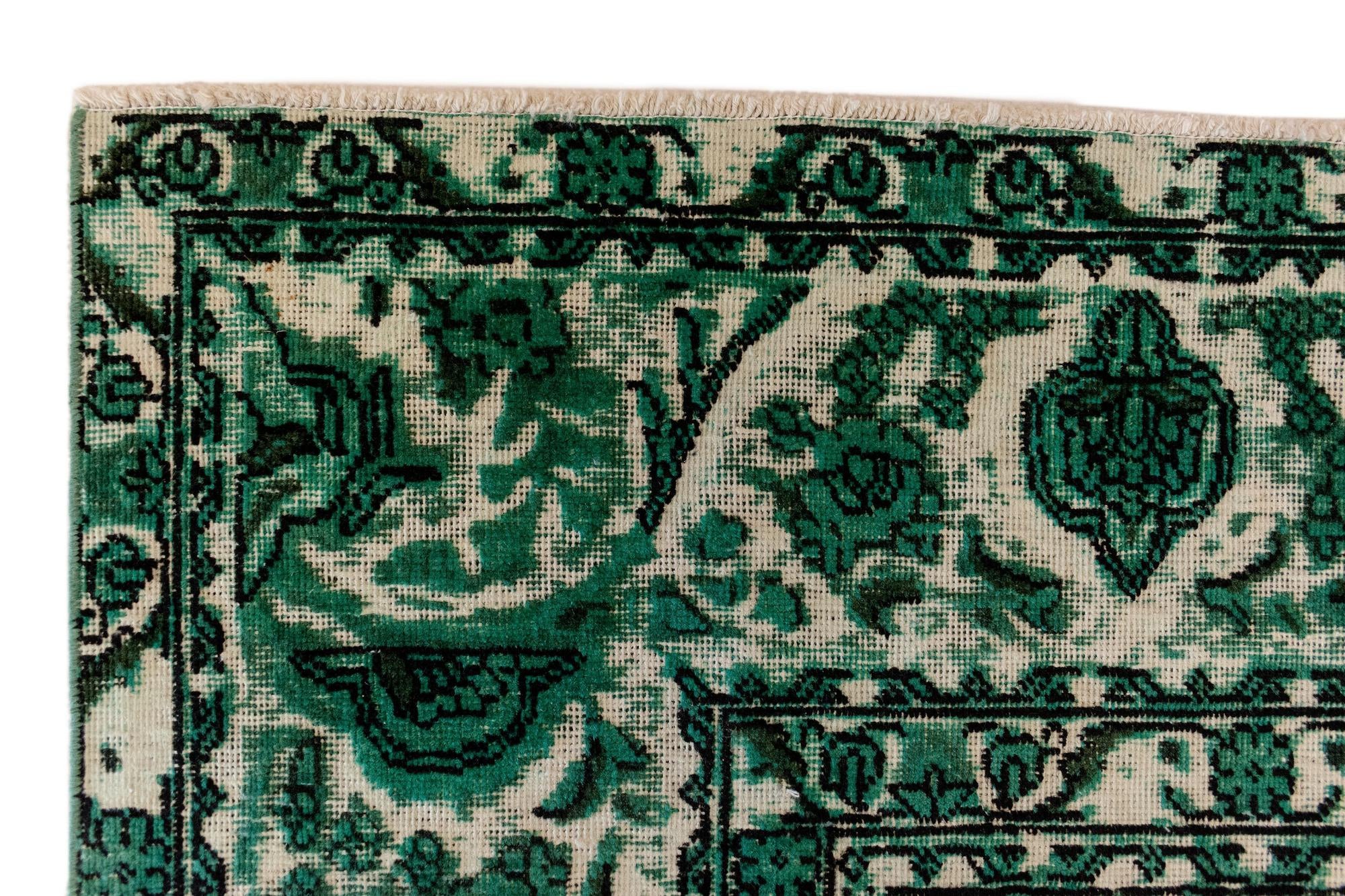 9' 5 x 12' 10 Vintage Royal Wool Rug