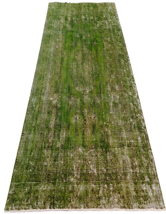 Detail image of 7' 10 x 11' 11 Vintage Royal Wool Rug