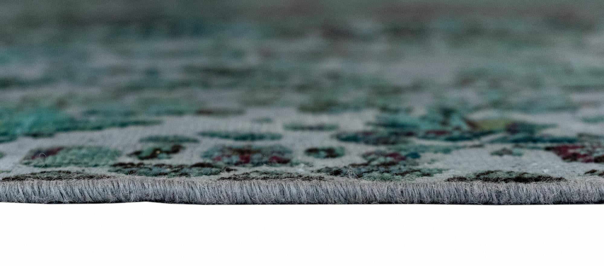7' 11 x 10' 11 Vintage Royal Wool Rug