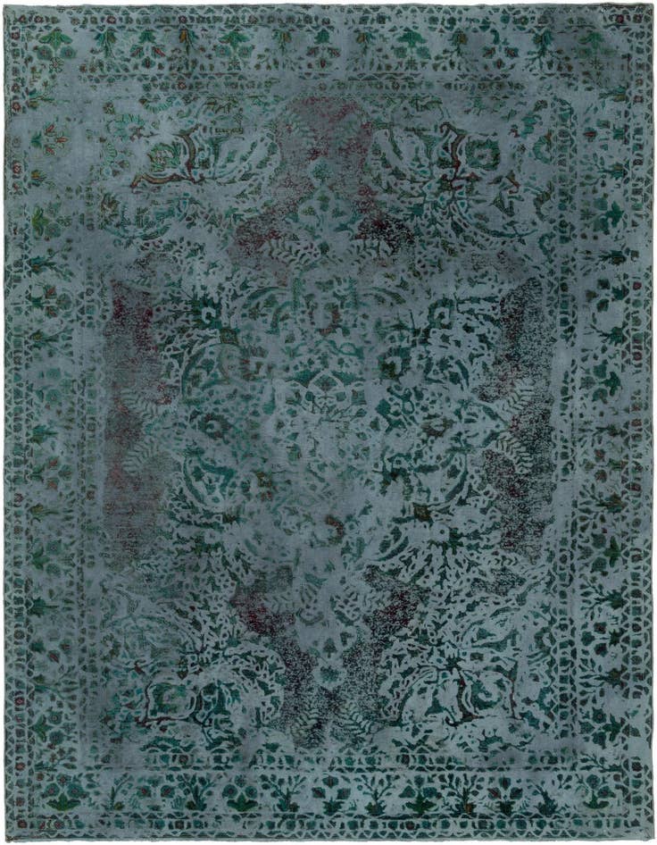 Detail image of 7' 11 x 10' 11 Vintage Royal Wool Rug
