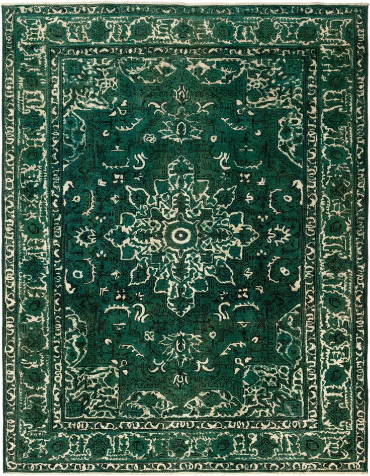 Detail image of 6' 9 x 9' 6 Vintage Royal Wool Rug