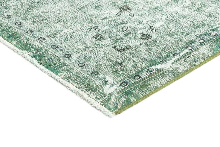 Detail image of 7' x 10' 1 Vintage Royal Rug