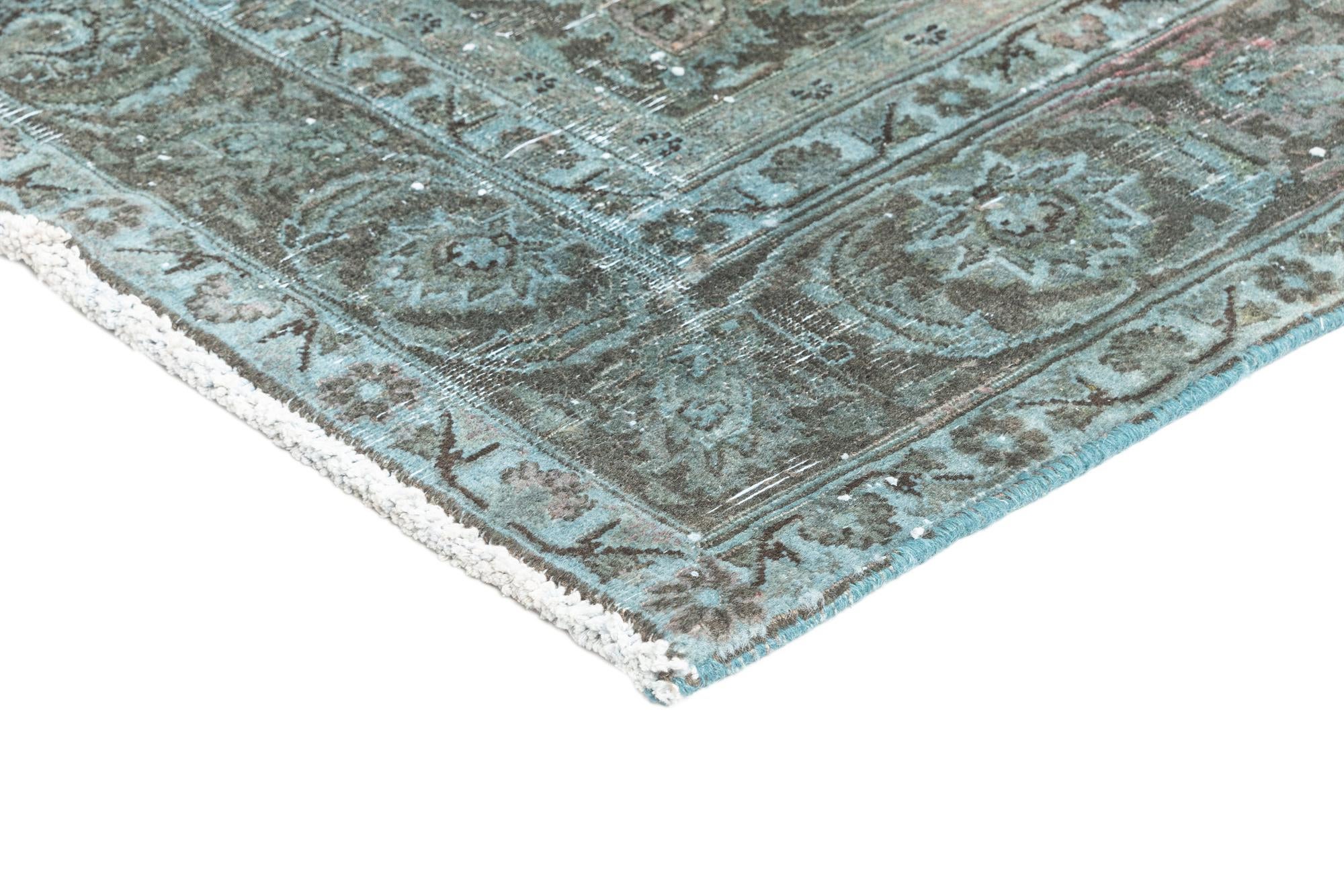 6' x 9' 1 Vintage Royal Rug