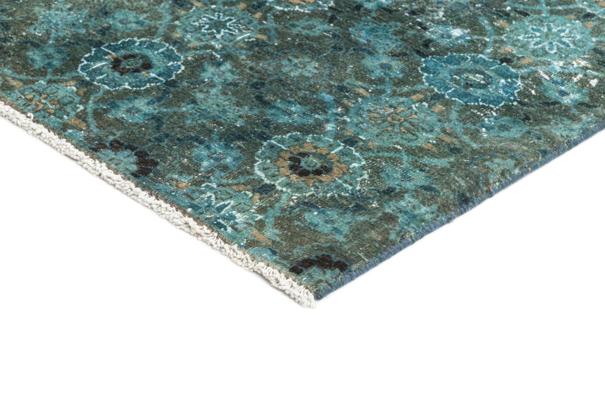 5' 7 x 8' 4 Vintage Royal Rug