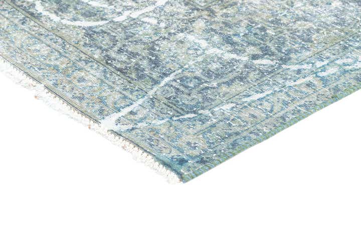 6' 1 x 6' 7 Vintage Royal Rug