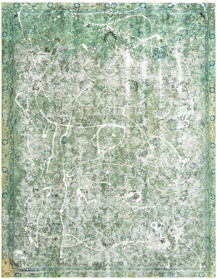 Detail image of 7' 1 x 9' 7 Vintage Royal Rug
