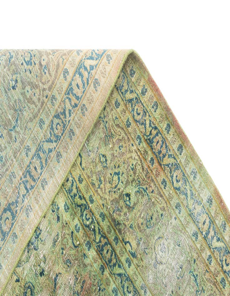 Detail image of 9' 6 x 12' 1 Vintage Royal Rug