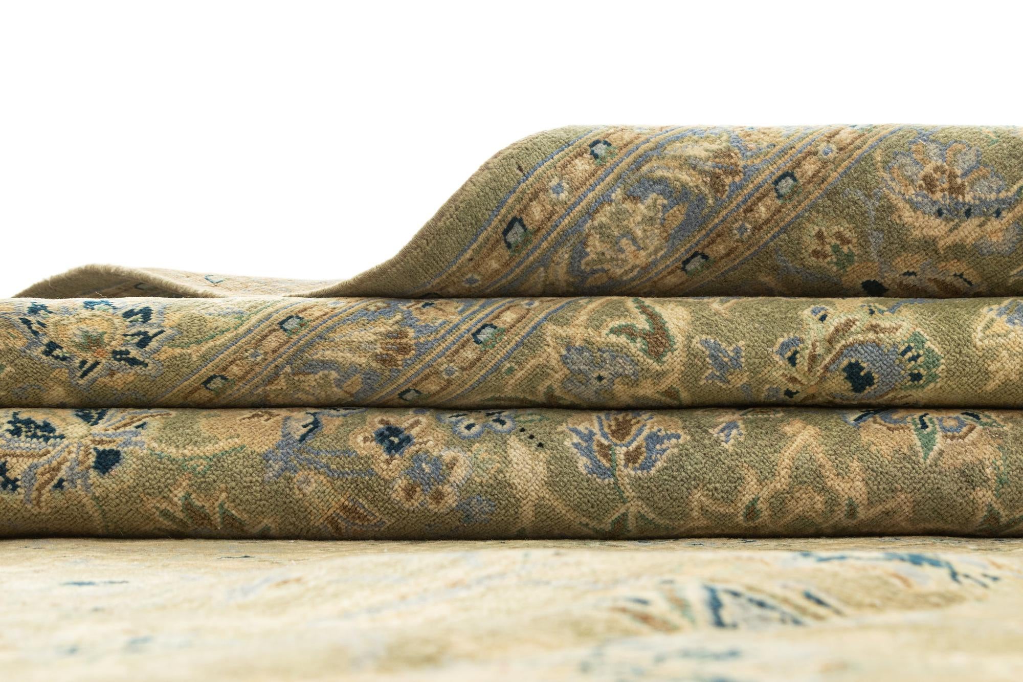 9' 2 x 13' Vintage Royal Rug