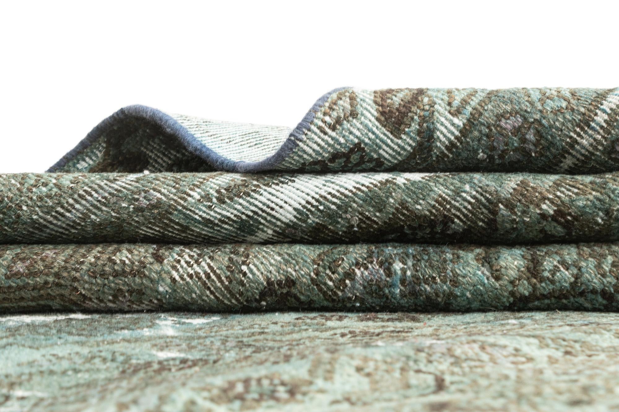 5' 9 x 9' 3 Vintage Rug