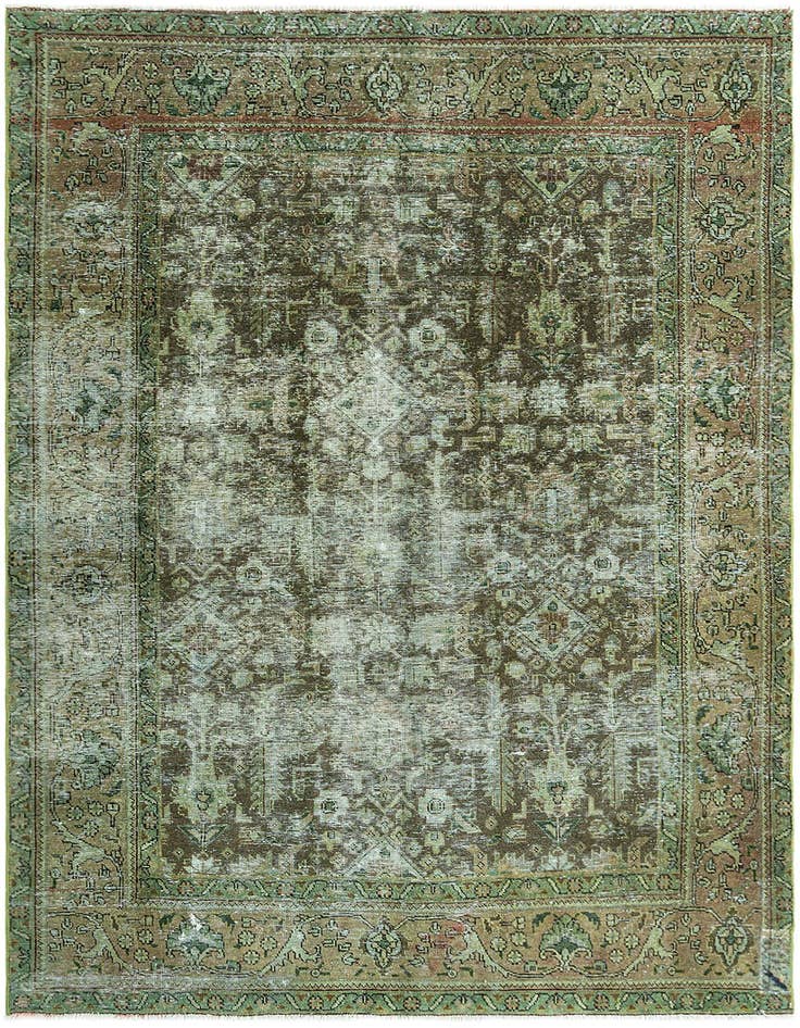 Detail image of 6' 5 x 9' 8 Vintage Rug