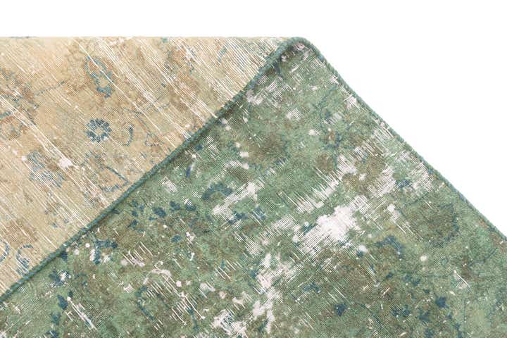 5' 3 x 9' 11 Vintage Rug