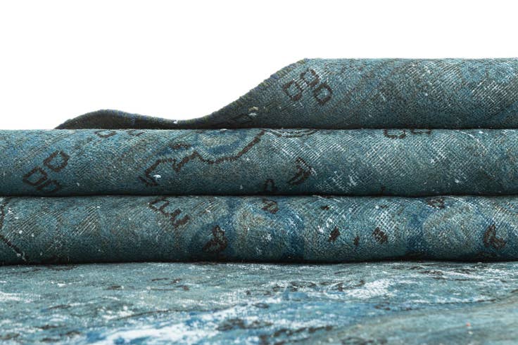 Detail image of 6' 2 x 9' 3 Vintage Rug