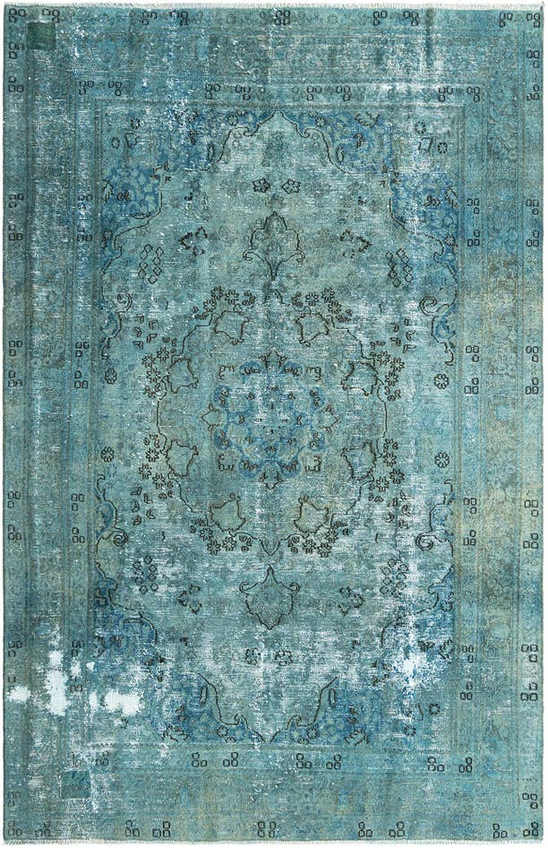 Detail image of 6' 2 x 9' 3 Vintage Rug