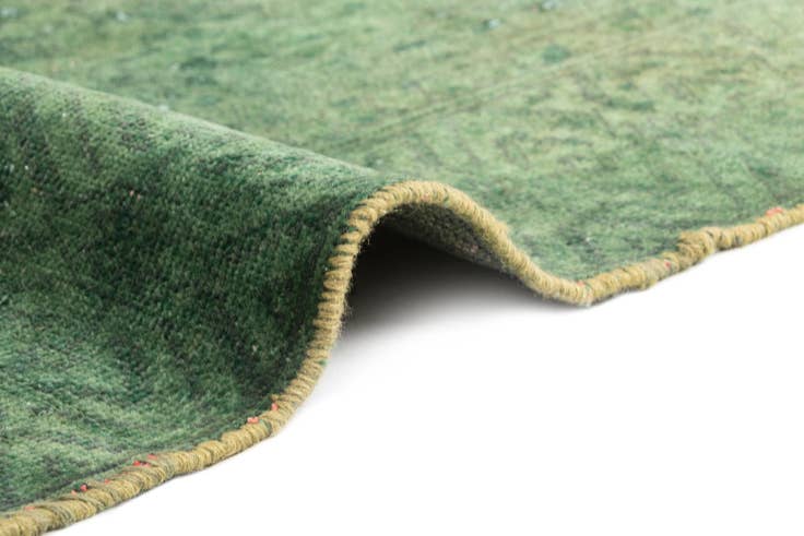 Detail image of 5' 8 x 8' 6 Vintage Rug