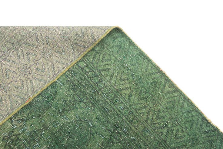 Detail image of 5' 8 x 8' 6 Vintage Rug
