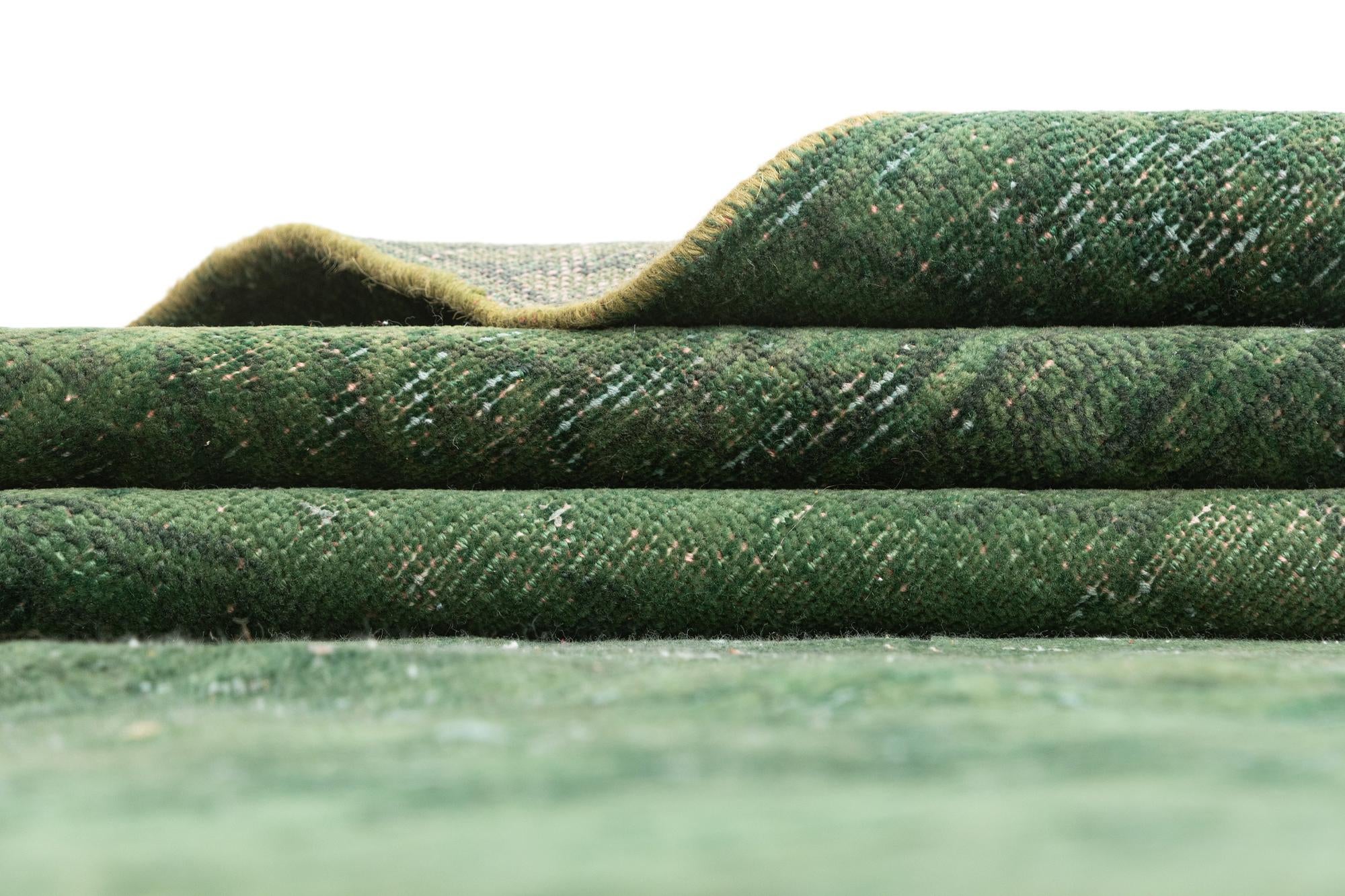 5' 8 x 8' 6 Vintage Rug
