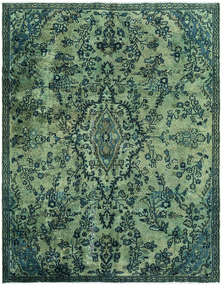 Detail image of 4' 11 x 7' 10 Vintage Rug