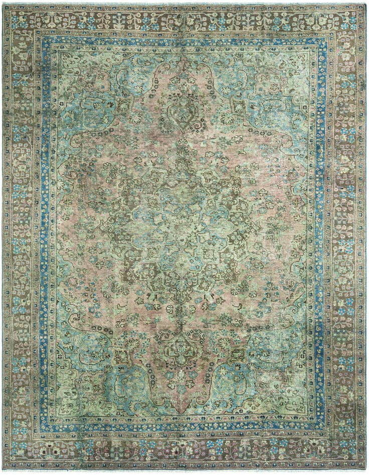 Detail image of 7' 5 x 9' 9 Vintage Rug