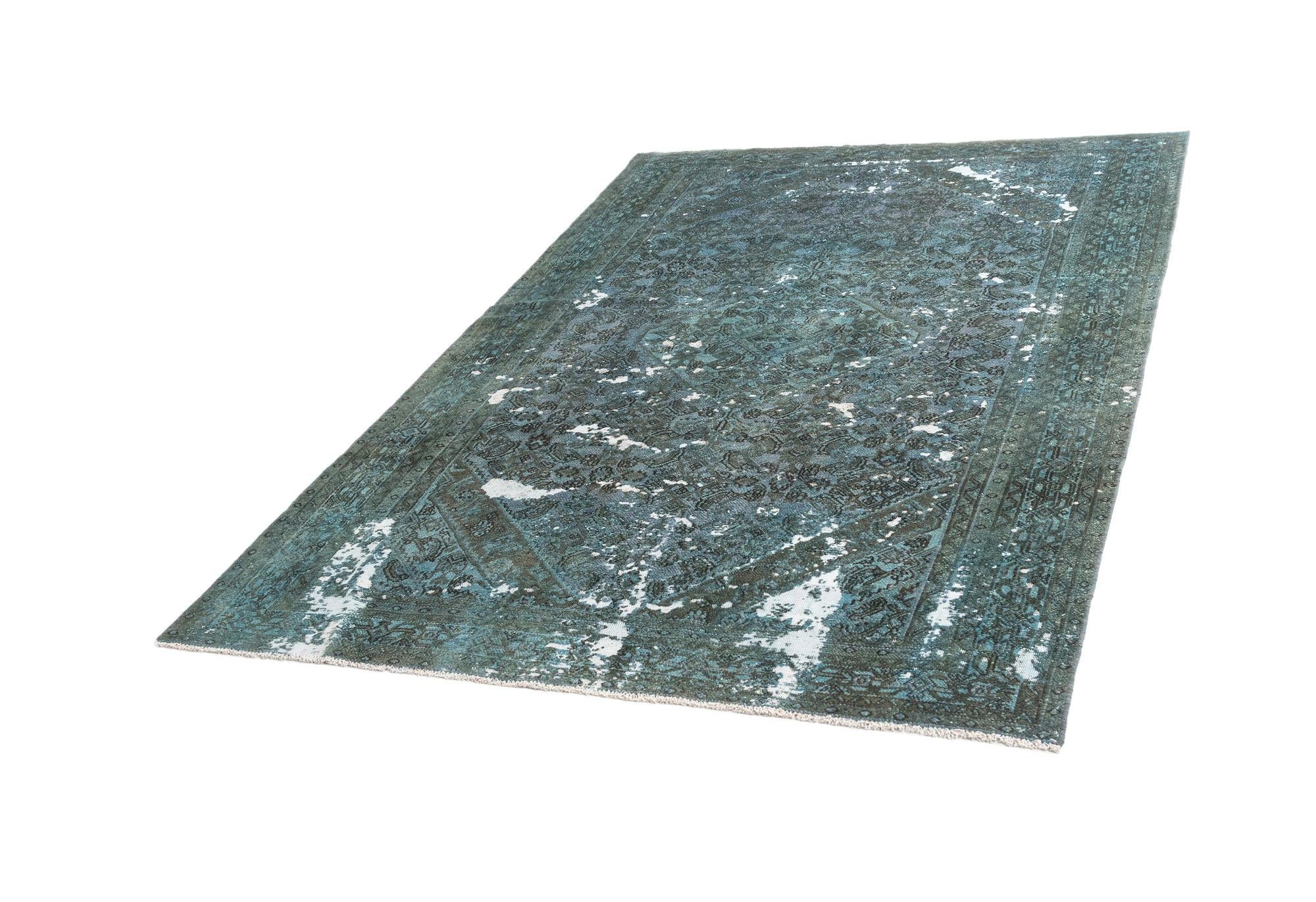 6' 4 x 9' 10 Vintage Rug