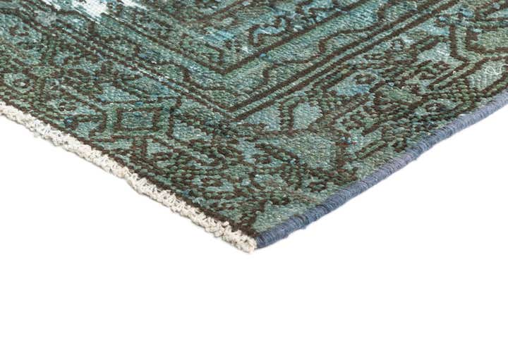 5' 9 x 9' 3 Vintage Rug
