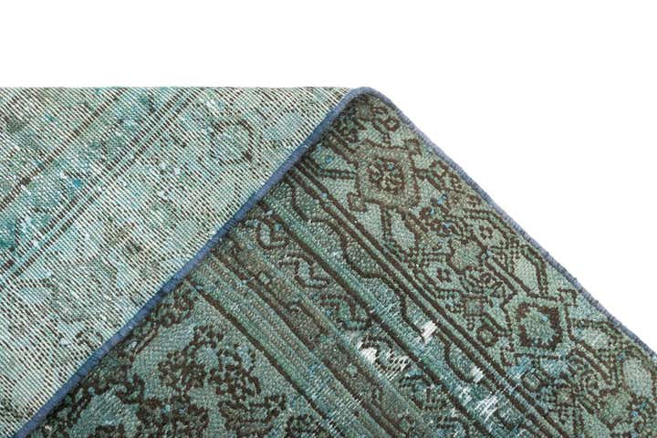 5' 9 x 9' 3 Vintage Rug
