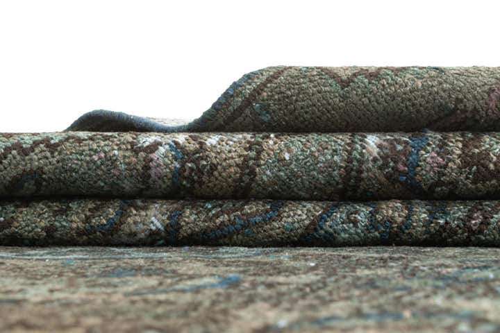 4' 8 x 7' 7 Vintage Rug