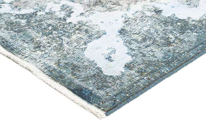 6' 9 x 8' 5 Vintage Rug