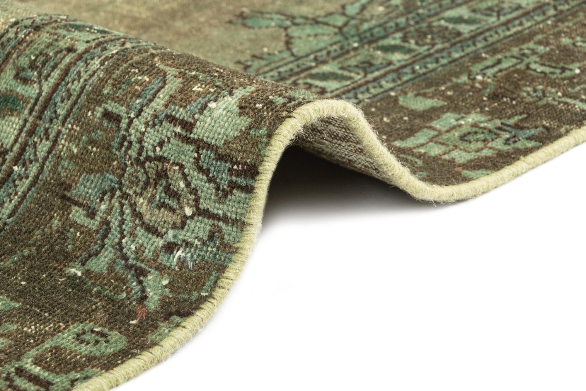 7' 3 x 10' 4 Vintage Rug