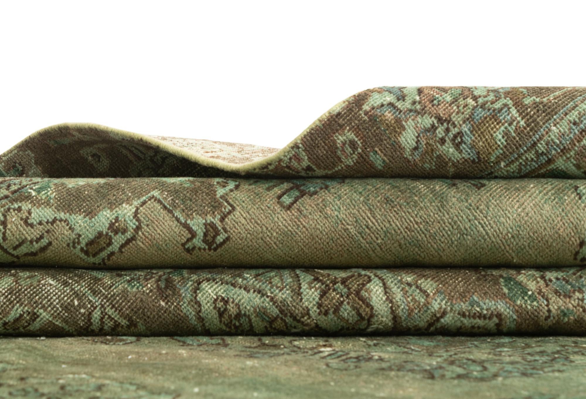 7' 3 x 10' 4 Vintage Rug