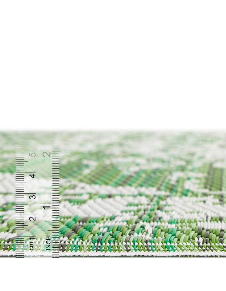 Detail image of 4' x 6'  Washable Vista Breeze Indoor / Outdoor Rug