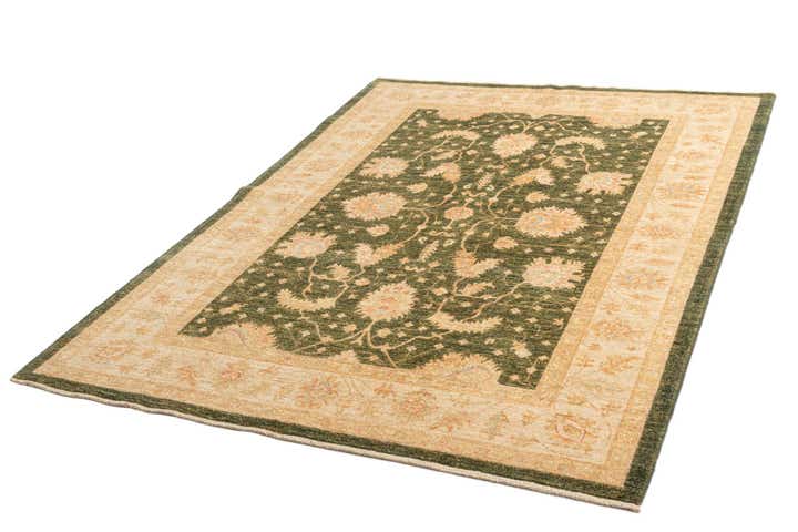 5' 7 x 7' 10 Ziegler Wool Rug