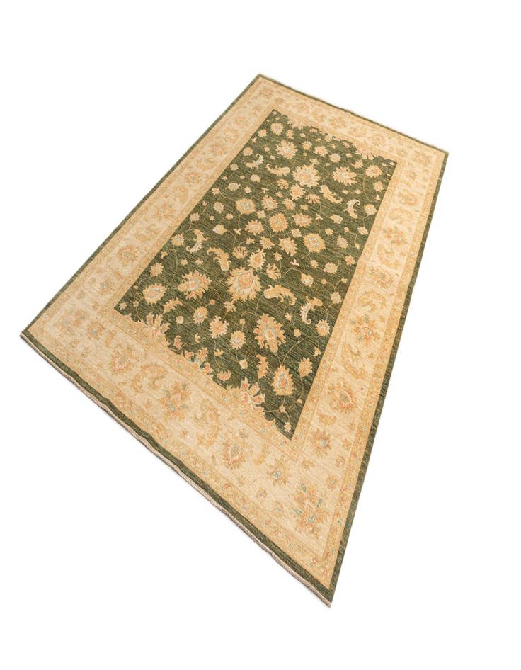 Detail image of 6' 9 x 9' 11 Ziegler Wool Rug