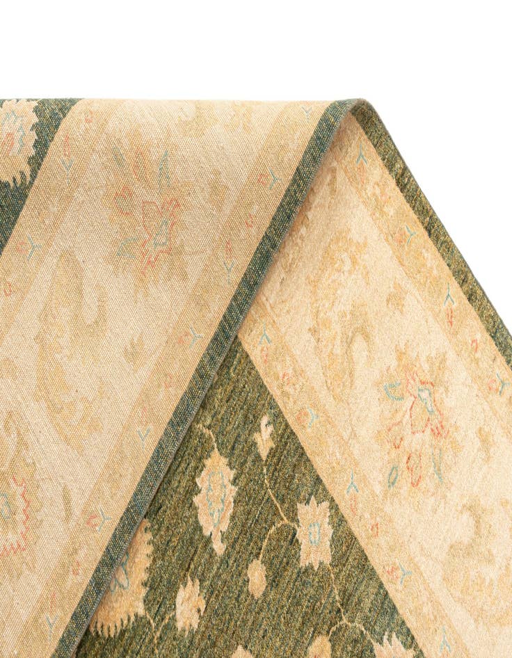 Detail image of 6' 9 x 9' 11 Ziegler Wool Rug