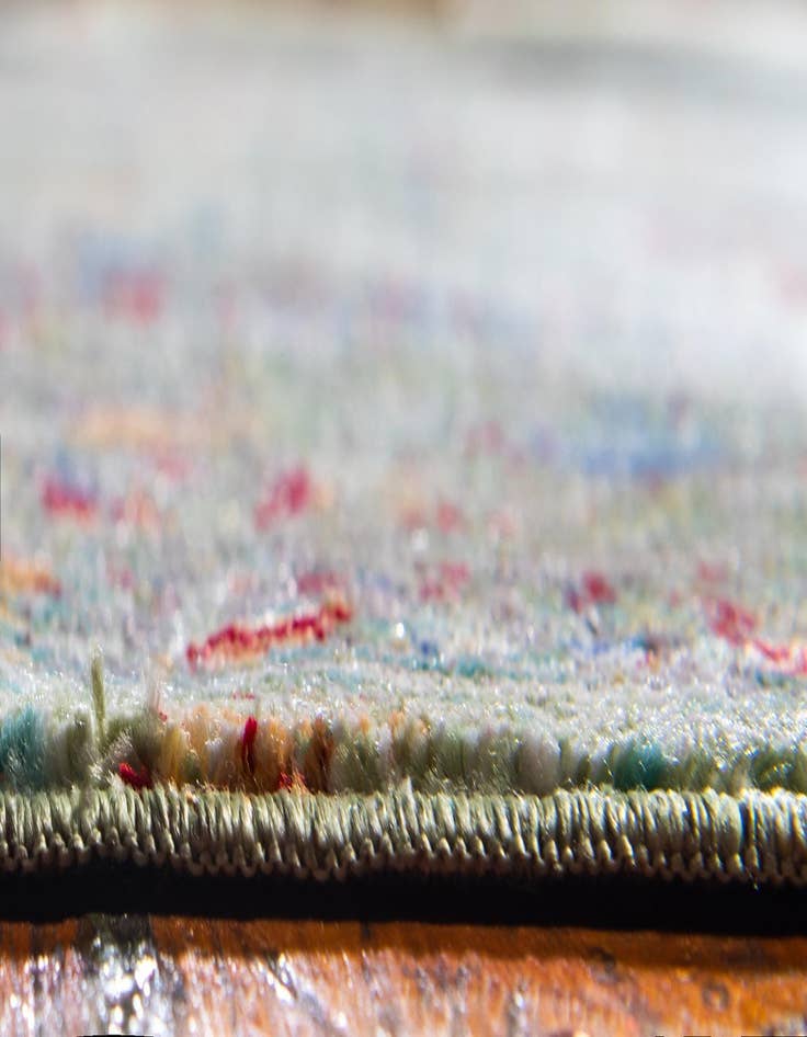 Detail image of 6' x 6' Alexis Round Rug