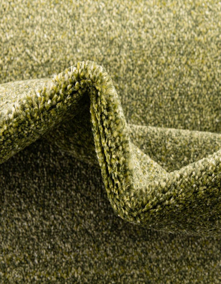 Detail image of 8' x 8' Angelica Round Rug