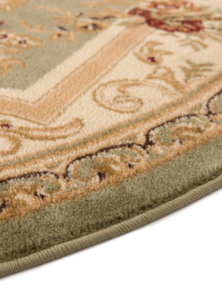 Detail image of 6' x 6' Classic Aubusson Round Rug