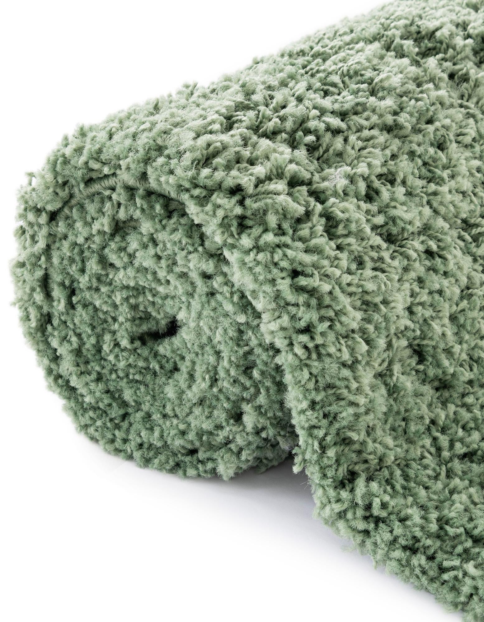 10' 2 x 10' 2 Everyday Shag Round Rug
