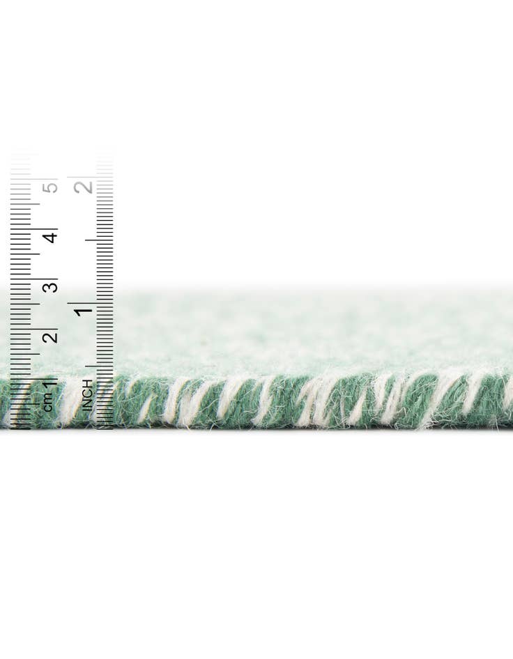 Detail image of 4' 1 x 4' 1 Hand Woven Geo Trellis Flatweave Round Rug