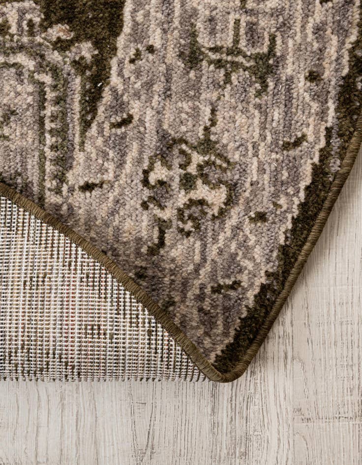 Detail image of 5' x 5' Grand Tradition Round Rug