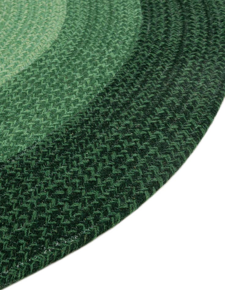 Detail image of 7' 10 x 7' 10  Hand Hand Braided Wool Round Rug