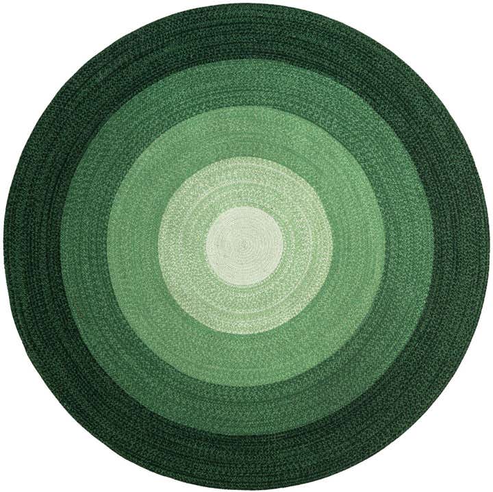 7' 10 x 7' 10 Handmade Hand Braided Wool Round Rug