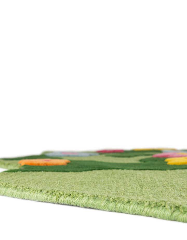 5' 1 x 5' 1 Happy Rugs Moss Funky Flower Wool Round
